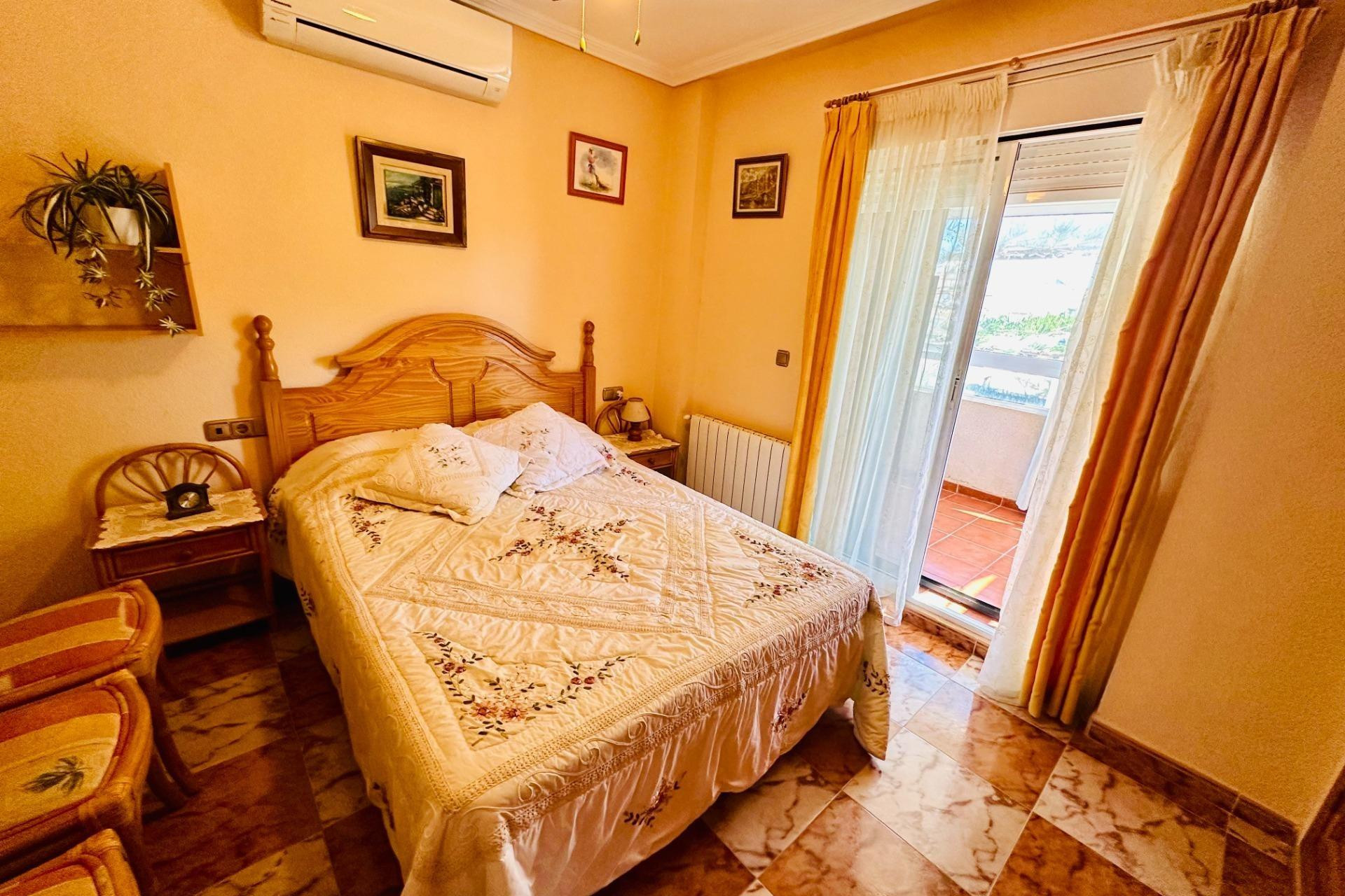 Revente - Villa - Orihuela Costa - La Regia
