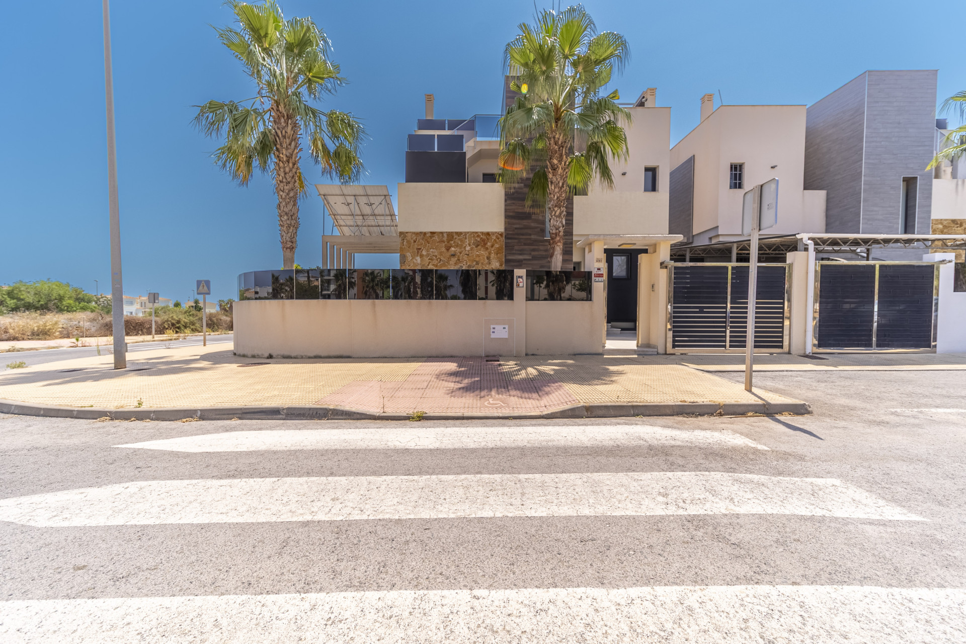 Revente - Villa - Orihuela Costa - Lomas de Cabo Roig