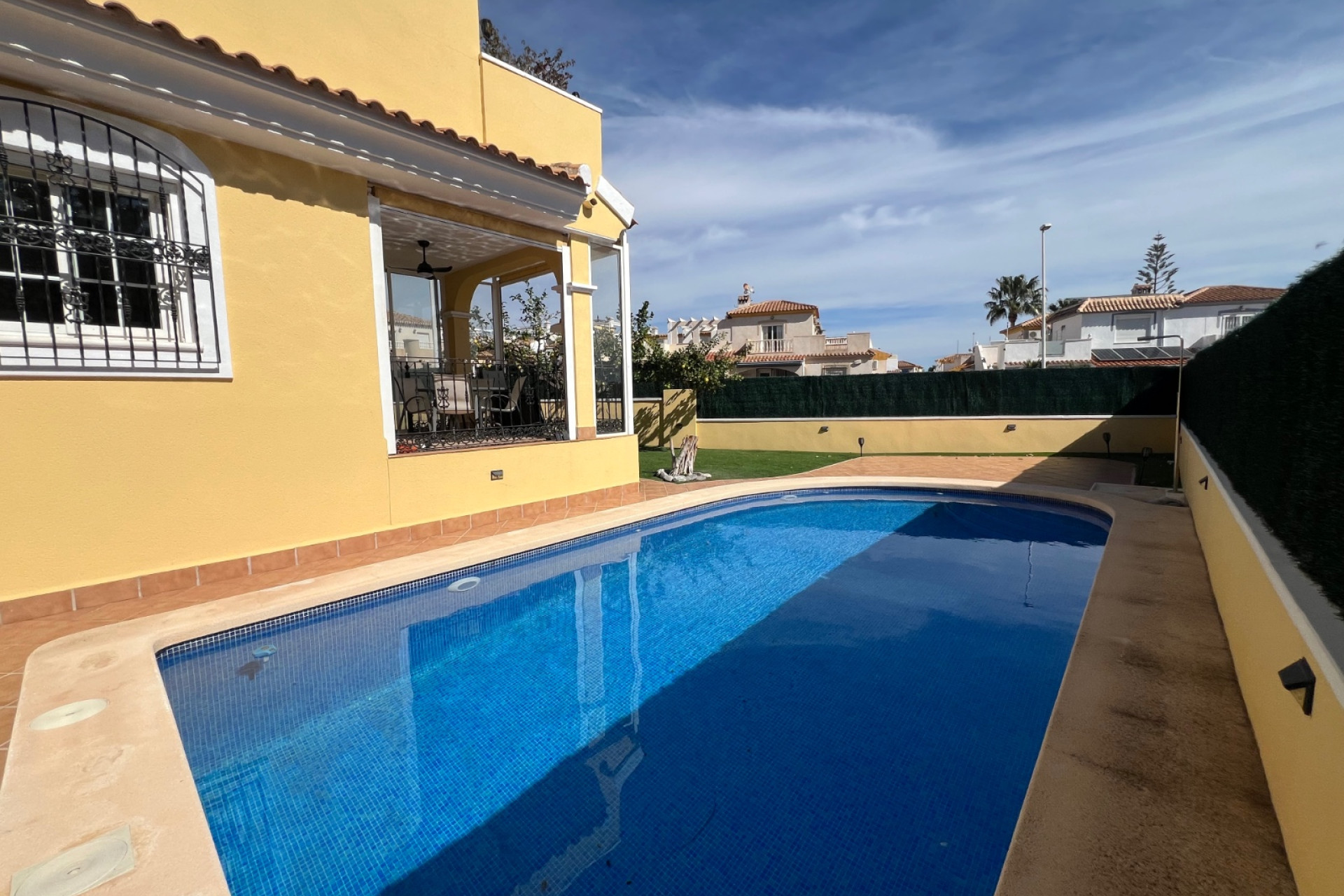 Revente - Villa - Orihuela Costa - Los Dolses