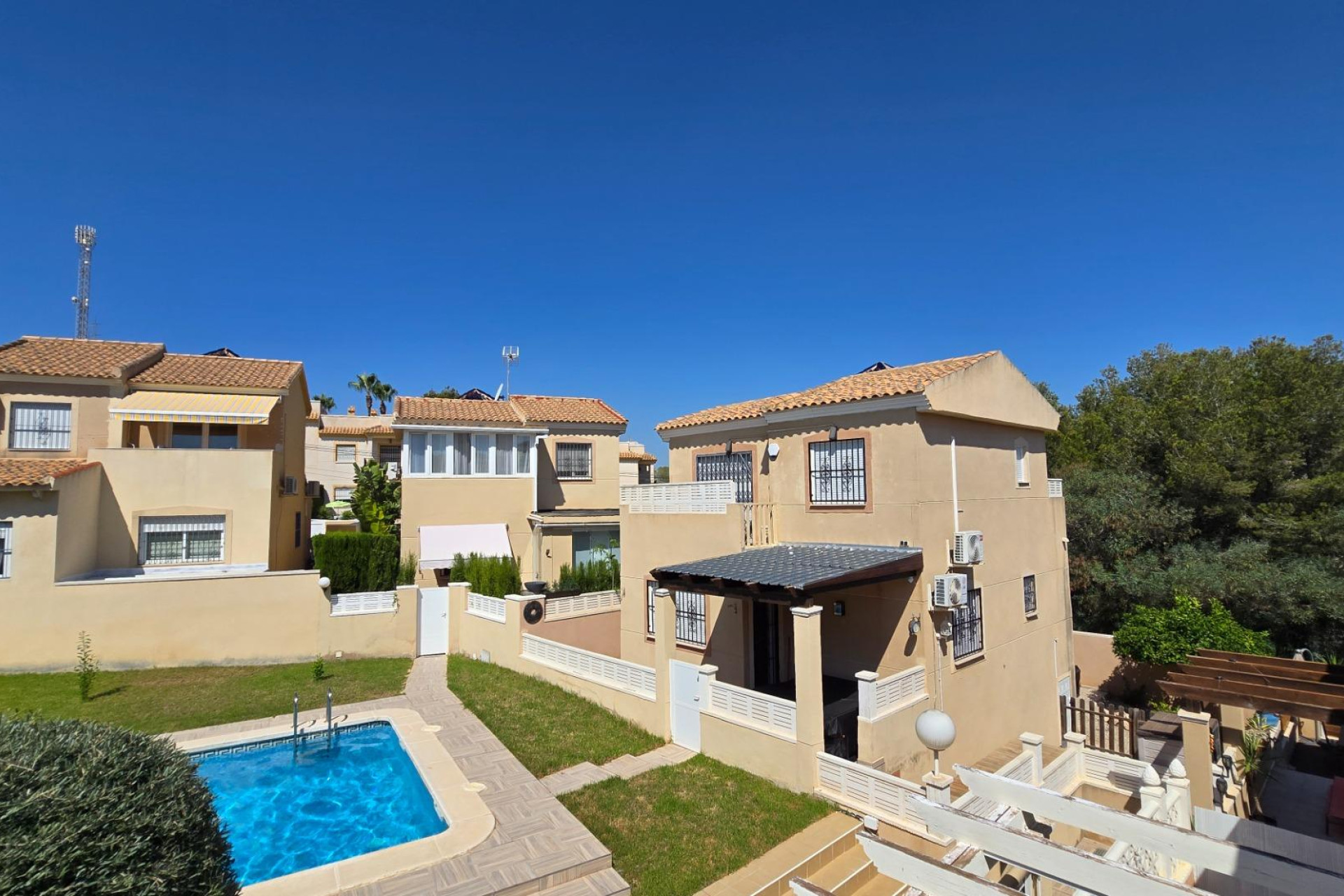 Revente - Villa - Orihuela Costa - Villamartín-Las Filipinas