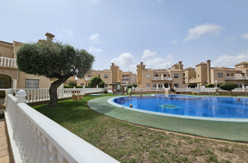 Revente - Villa - Orihuela Costa