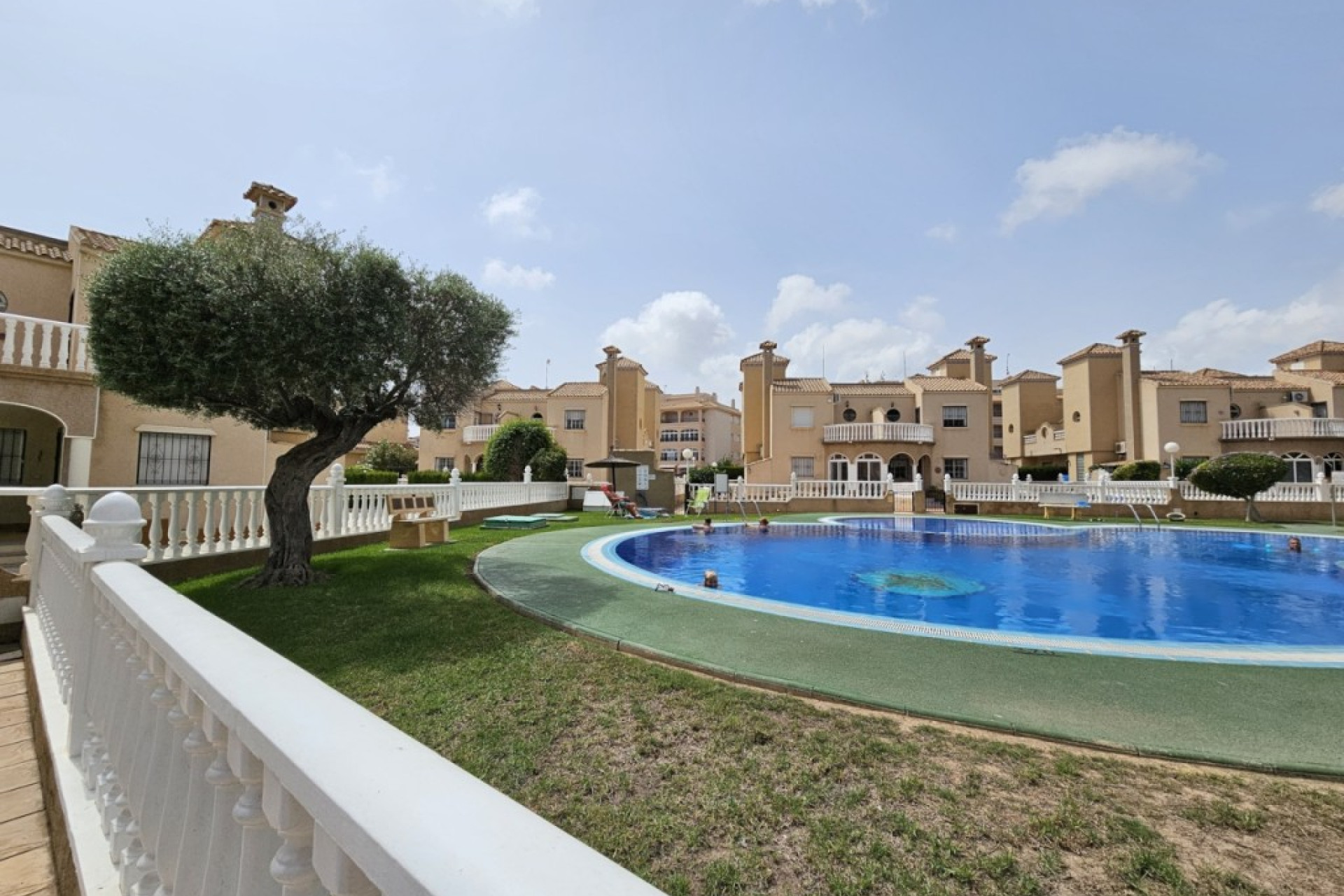 Revente - Villa - Orihuela Costa