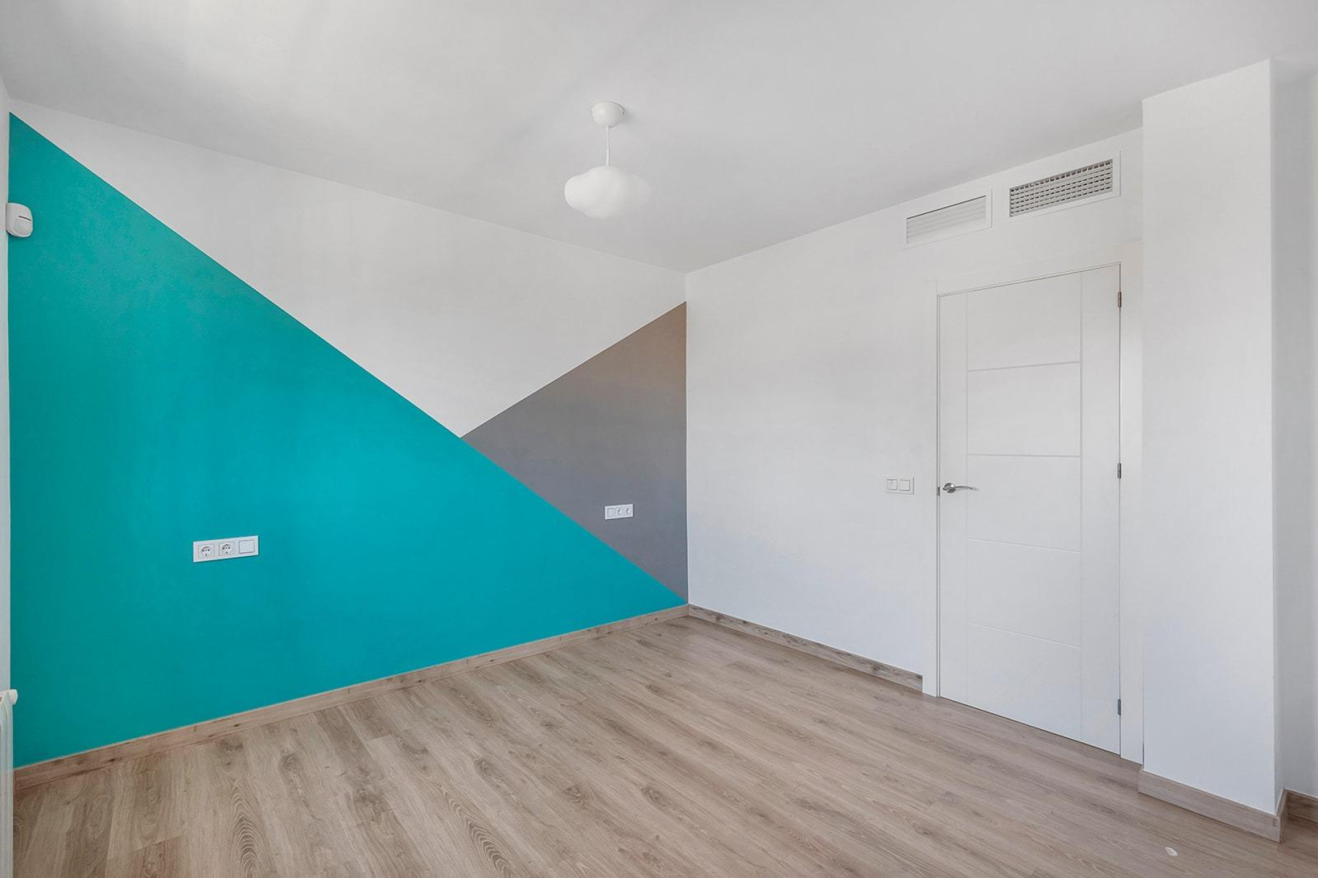 Revente - Villa - Torrevieja - Aguas Nuevas