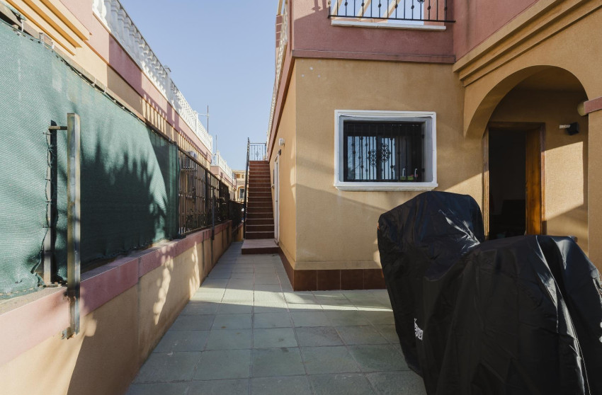 Revente - Villa - Torrevieja - Aguas Nuevas
