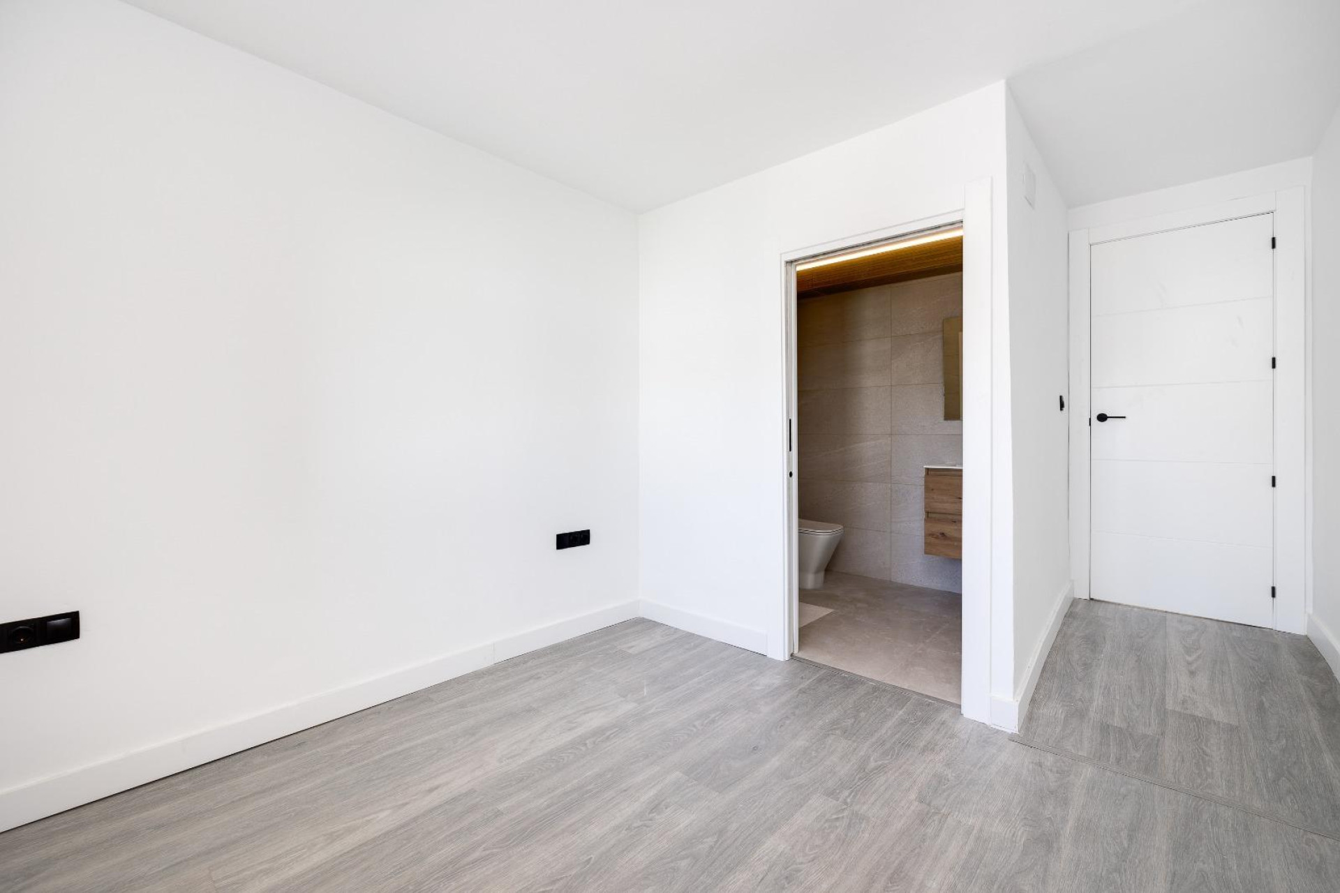 Revente - Villa - Torrevieja - El limonar