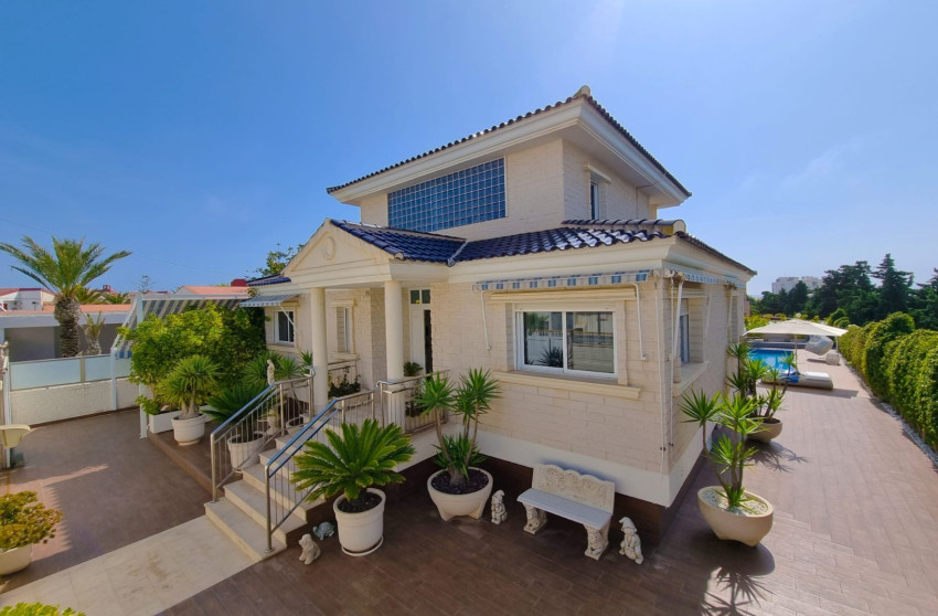 Revente - Villa - Torrevieja - La Mata