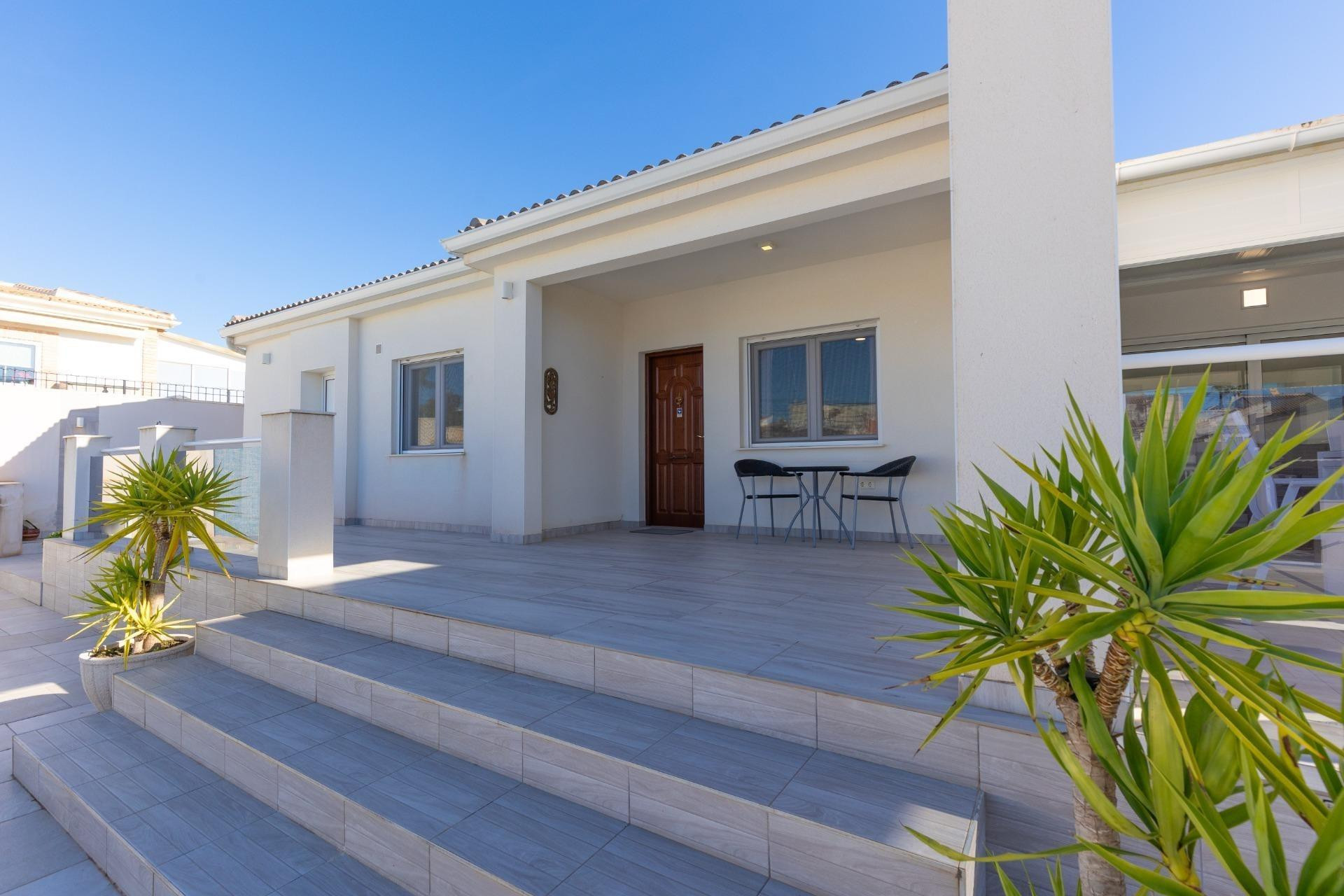 Revente - Villa - Torrevieja - La siesta