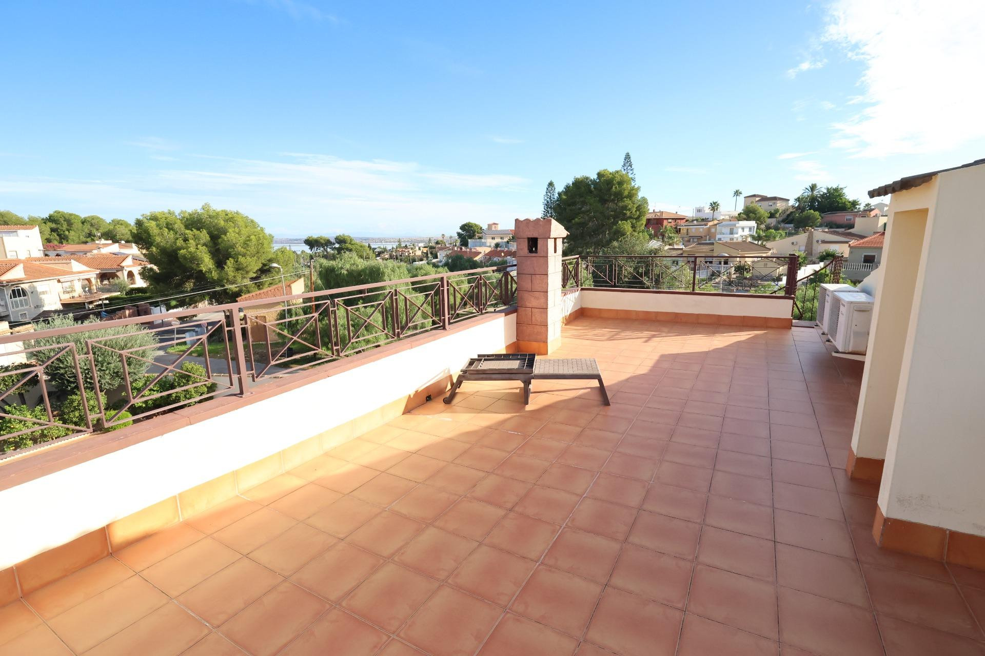Revente - Villa - Torrevieja - Los Balcones - Los Altos del Edén