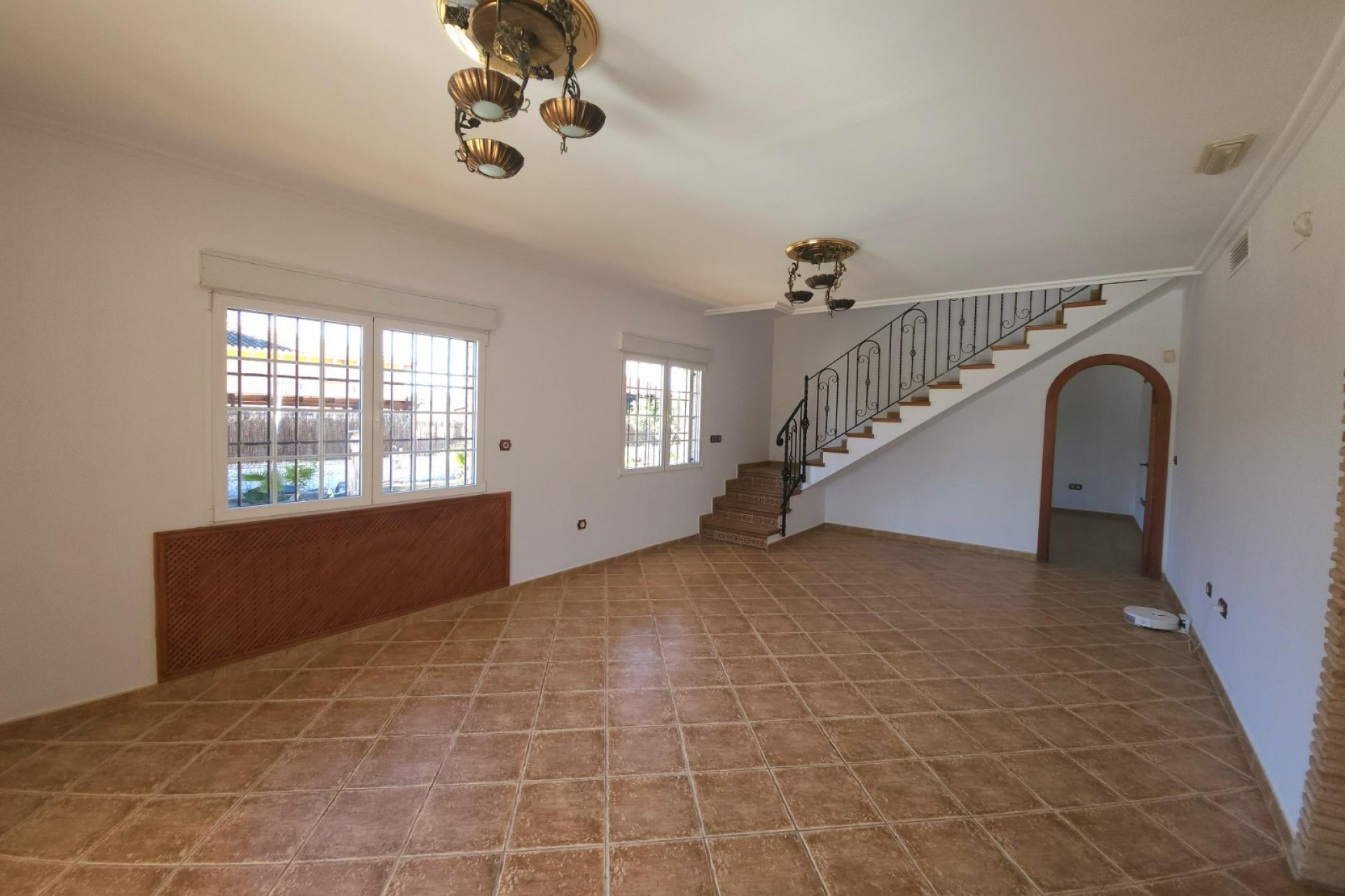 Revente - Villa with annex - Catral