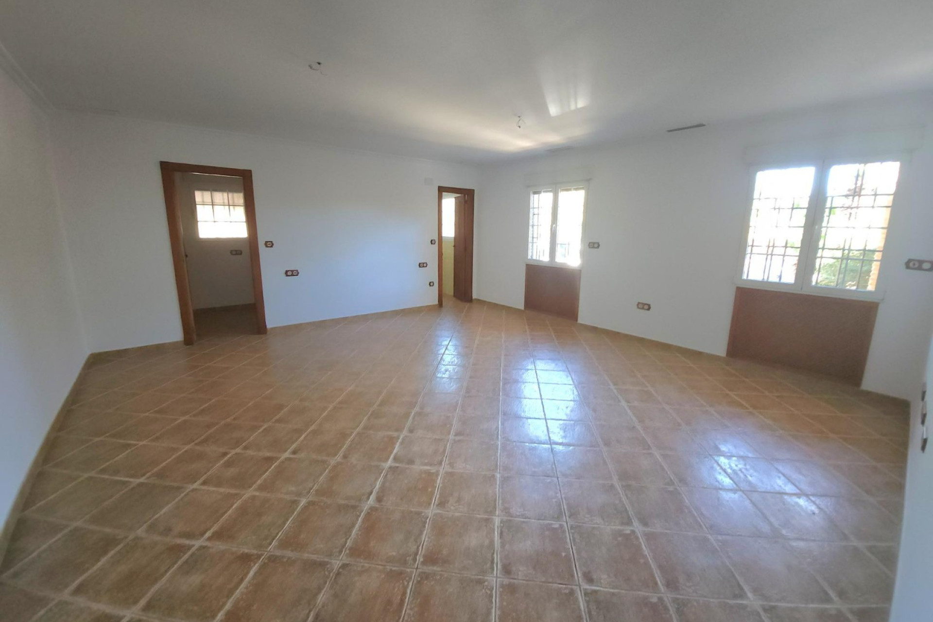 Revente - Villa with annex - Catral