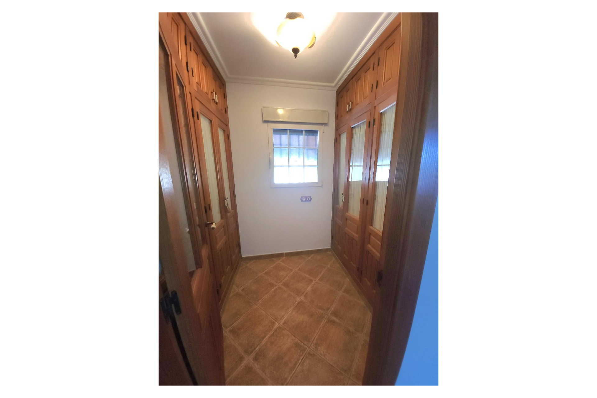 Revente - Villa with annex - Catral