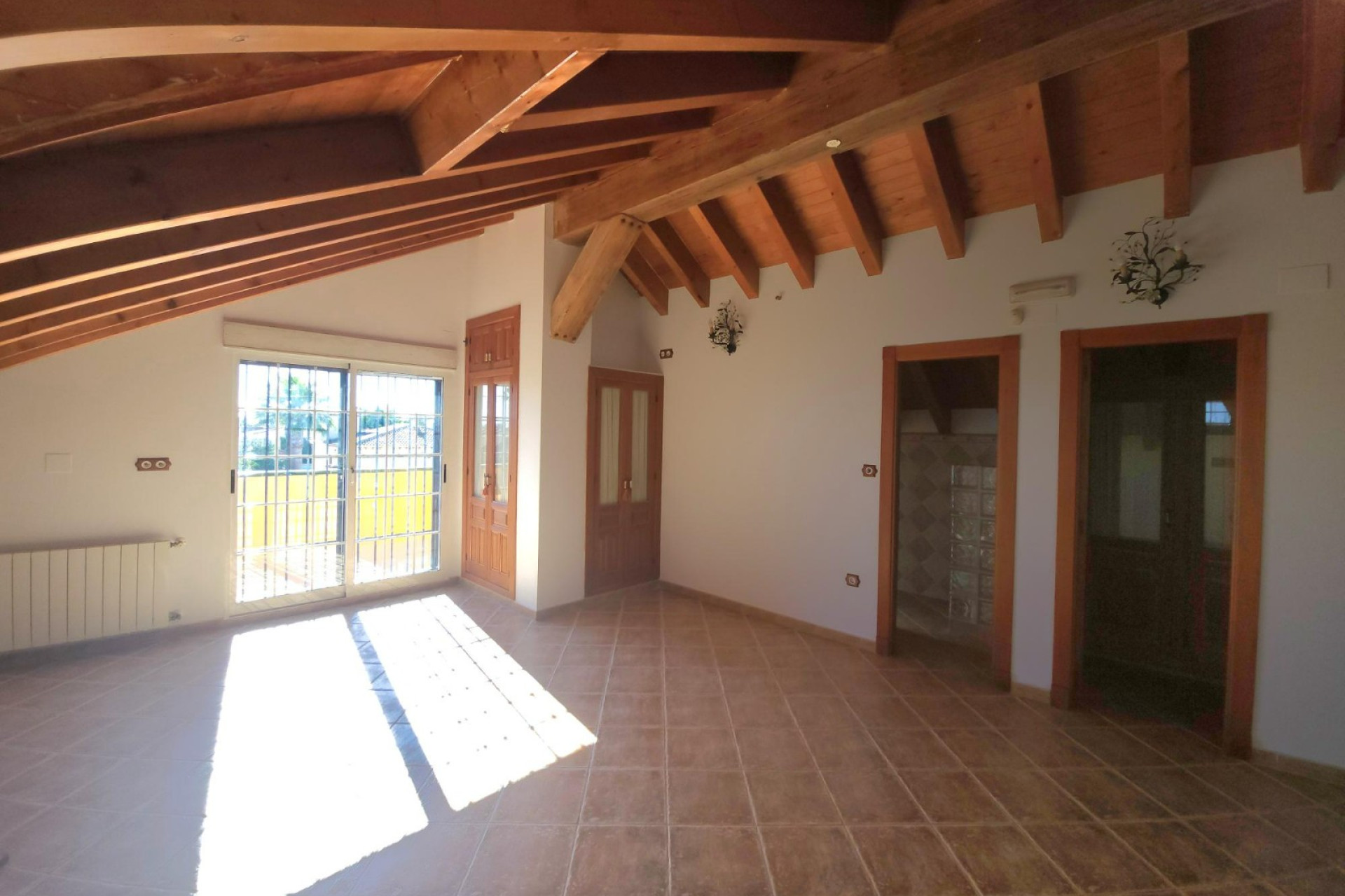 Revente - Villa with annex - Catral