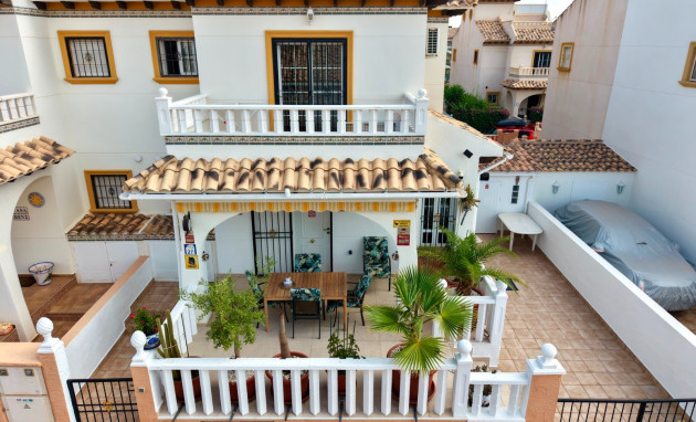 Semi detached Villa - Resale - Lomas de Cabo Roig - Orihuela Costa