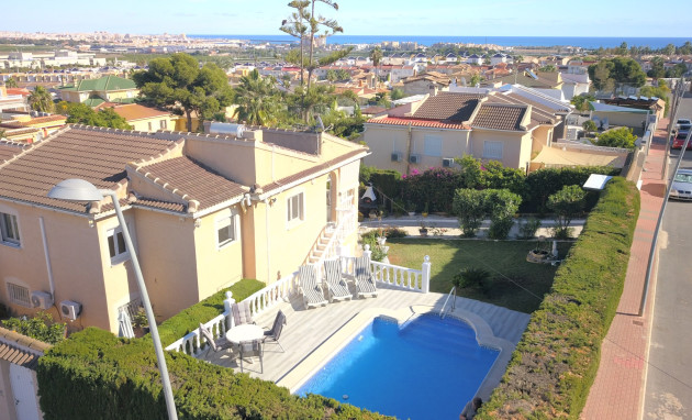 Semi detached Villa - Revente - Orihuela Costa - Los Balcones