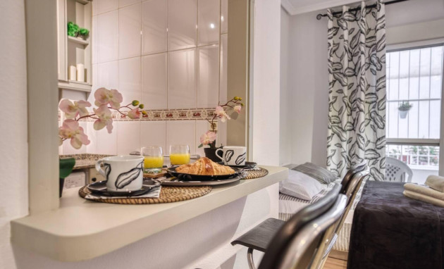 Studio - Herverkoop - Torrevieja - Centro