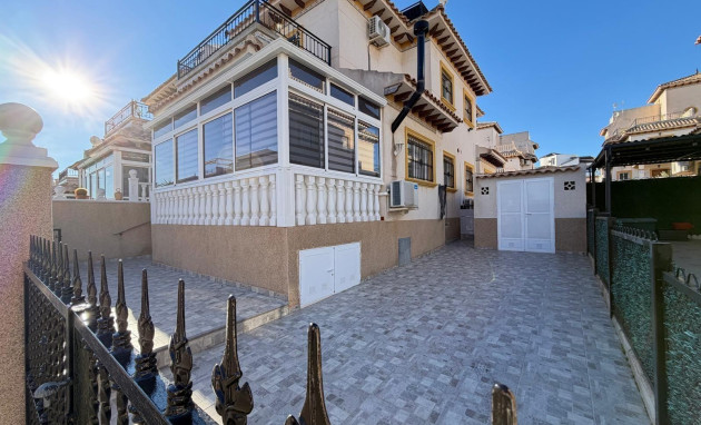 Terraced house - Resale - Orihuela Costa - SHL--88612