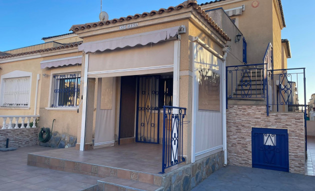 Town house - Herverkoop - Orihuela - Los Altos