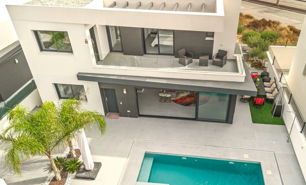 Villa - Resale - Algorfa - Algorfa