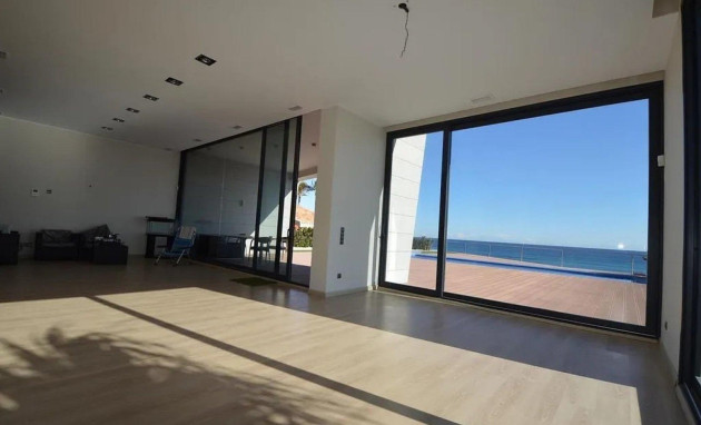 Villa - Resale - Cabo Roig - Costa blanca