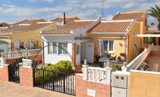 Villa - Resale - Orihuela Costa - La Florida