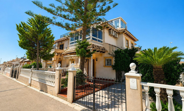 Villa - Resale - Orihuela Costa - La Regia