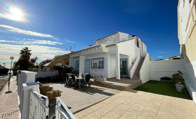 Villa - Resale - Orihuela Costa - Las Mimosas