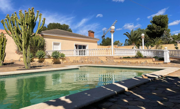 Villa - Resale - Orihuela Costa - Villamartín