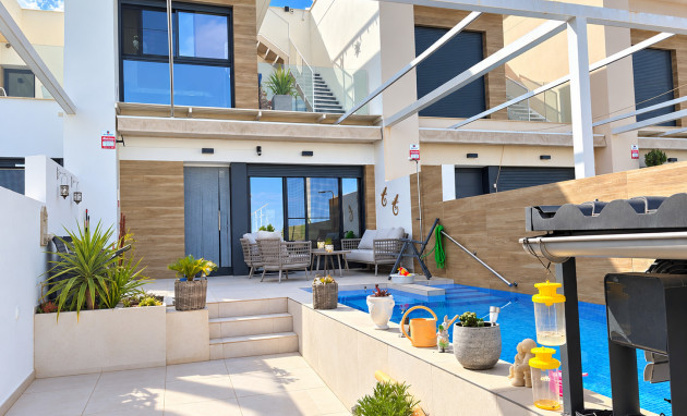 Villa - Resale - Rojales - Rojales