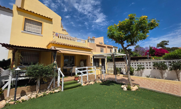 Villa - Resale - Torrevieja - Playa del cura