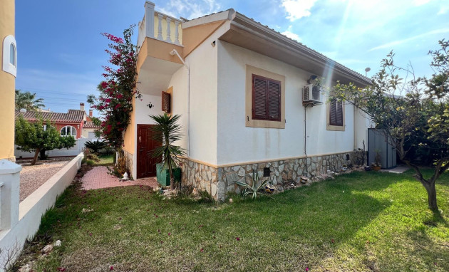 Villa - Reventa - Orihuela Costa - Punta Prima