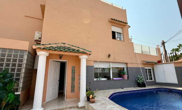Villa - Reventa - Torrevieja - Playa del cura