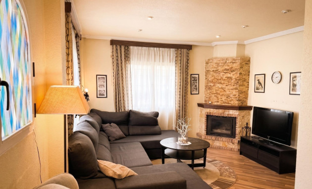 Villa - Revente - Orihuela - Urbanización Perla del Mar