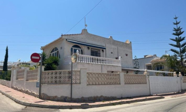 Villa - Revente - Torrevieja - La Siesta - El Salado - Torreta