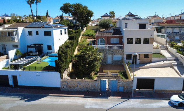 Villa - Revente - Torrevieja - Los balcones
