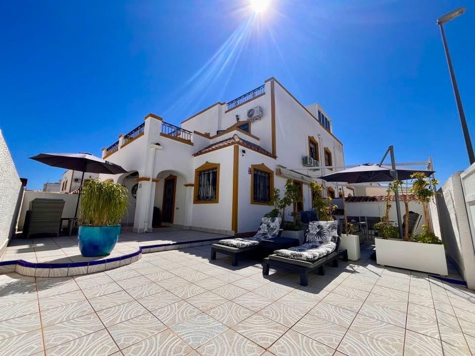 Property Image 2 Property Image 2