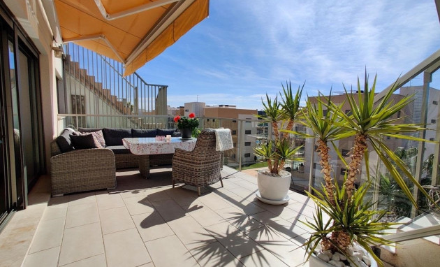 Resale - Apartment - Orihuela Costa - Villamartin