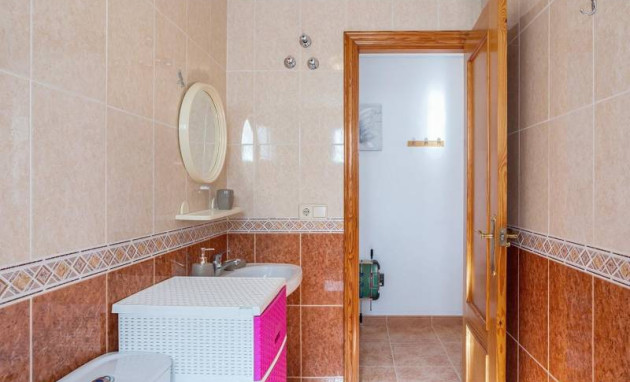 Resale - Apartment - Torrevieja - Centro