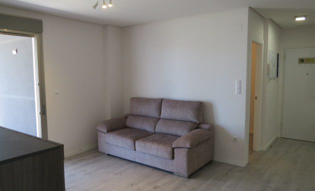 Reventa - Apartamento - Sin dormitorio - Orihuela Costa - Villamartín