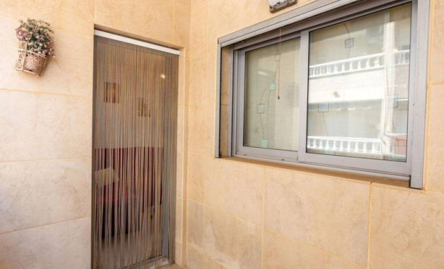 Resale - Apartment - Torrevieja - La Mata