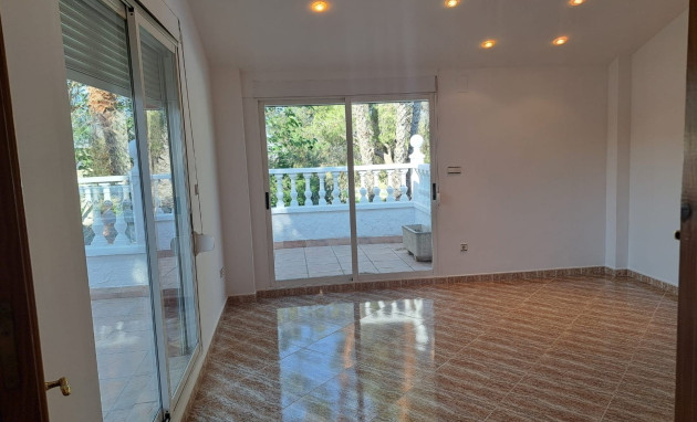 Resale - House - Orihuela