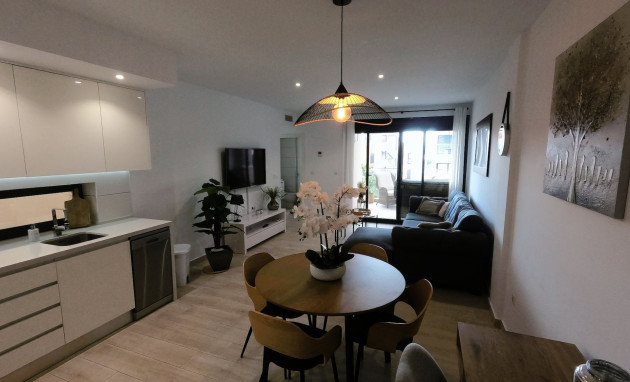 Resale - Apartment - Orihuela Costa