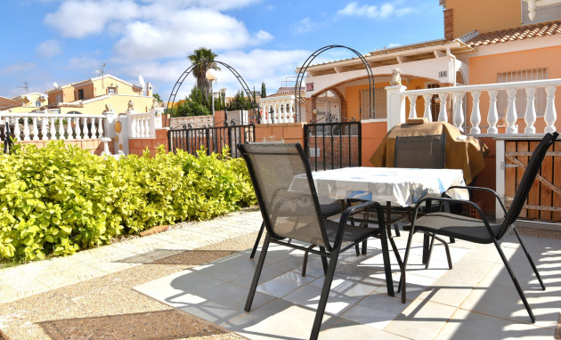 Resale - Villa - Orihuela Costa - La Florida