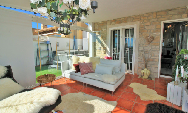 Resale - Townhouse - Villamartín