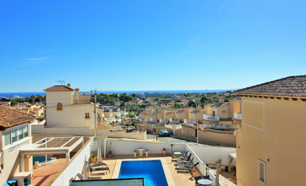 Resale - Townhouse - Villamartín