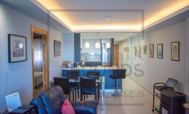 Herverkoop - Apartment - Torrevieja - Playa del Cura