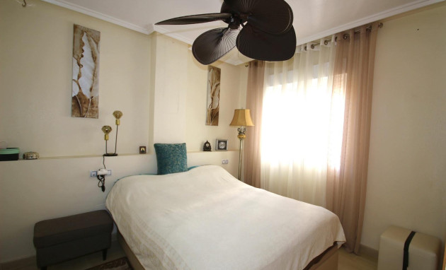 Resale - Apartment - Torrevieja - Playa del cura