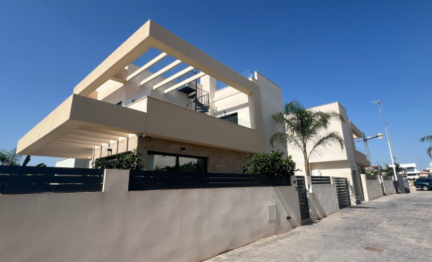 Resale - Detached House / Villa - Los Montesinos - La Herrada