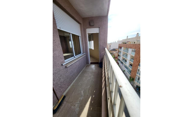 Resale - Apartment - Torrevieja - Habaneras