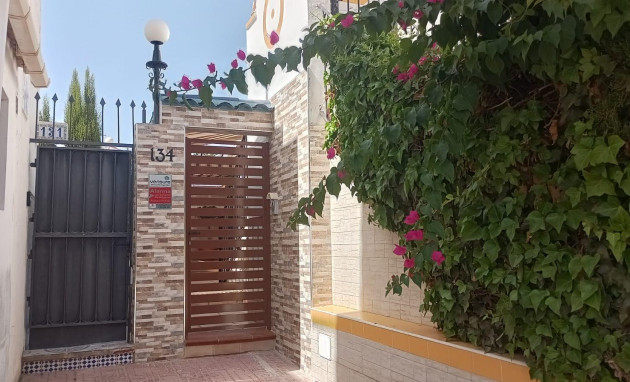 Revente - Bungalow - Rez-de-chaussée - Torrevieja - Los altos