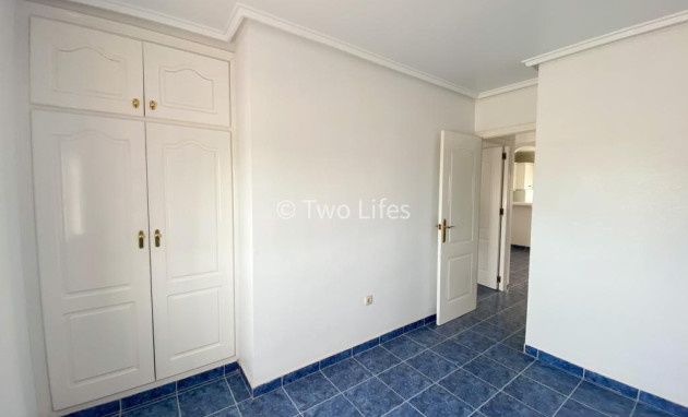 Reventa - Bungalow - Planta Baja - Torrevieja - Sector 25